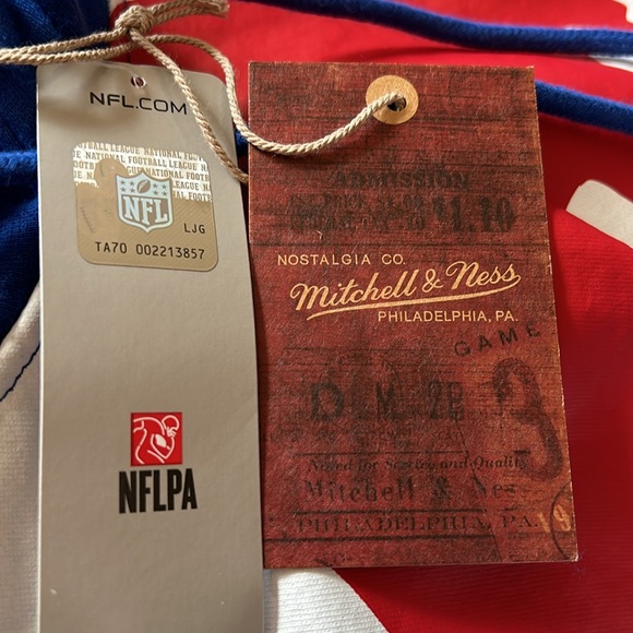 🏈NWT NFL BUFFALO BILLS THROWBACK HOODIE🏈 - Picture 8 of 8